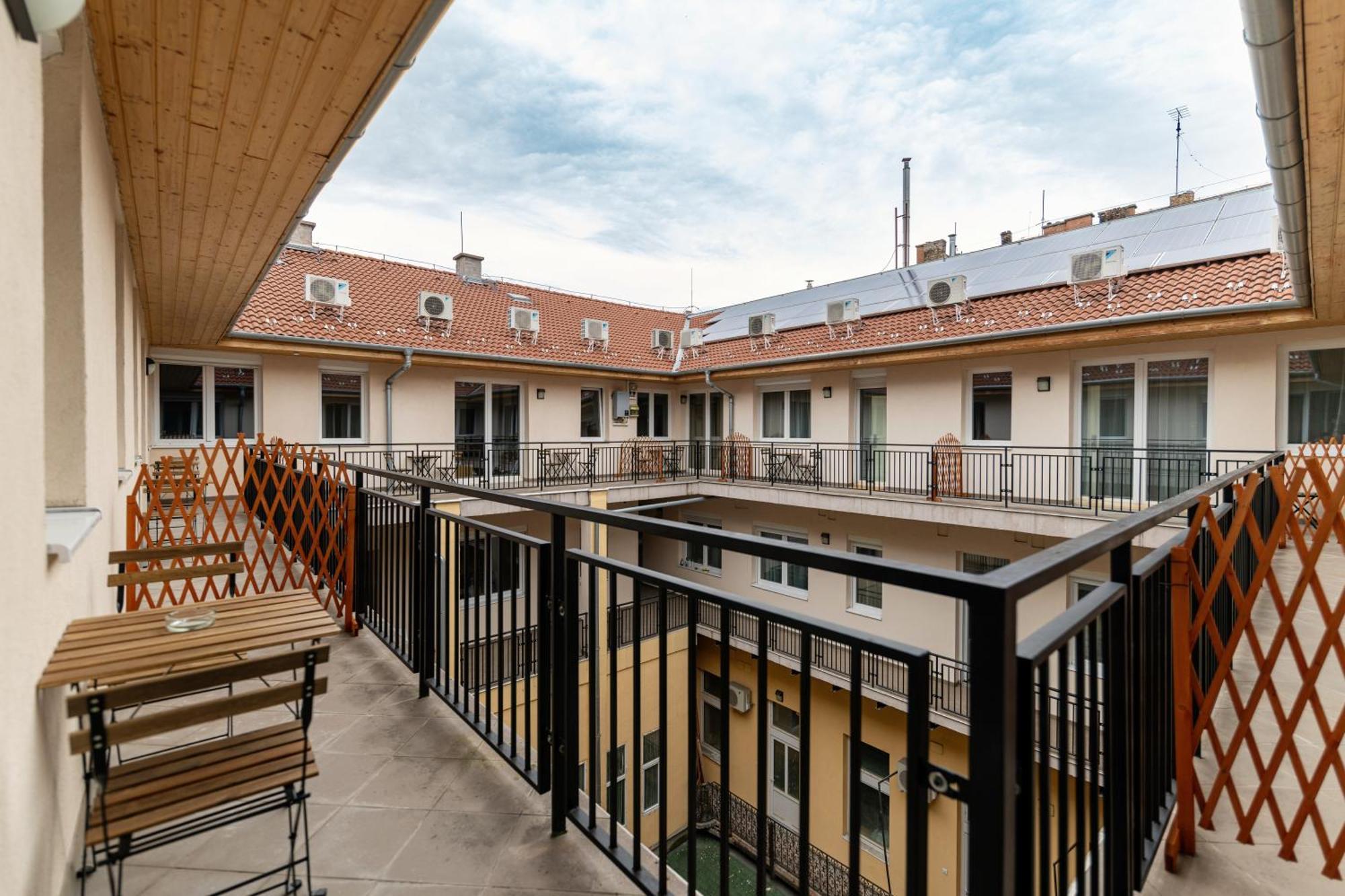 Citystay Budapesta Exterior foto